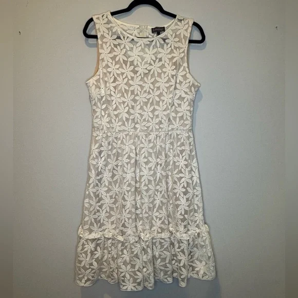 Luxology Cream Flower Embroidered Dress size 12 - Picture 1 of 6